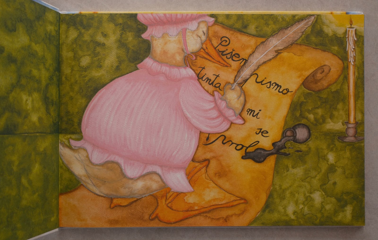 Ilustracija — lik u ružičastoj haljini piše pismo perom